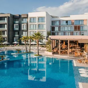 Miamar Luxury & Albanie